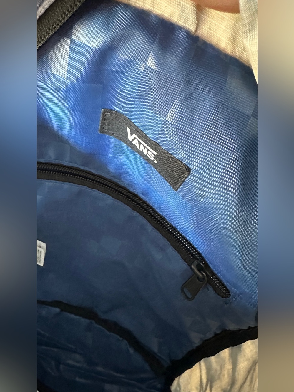 Vans "Off The Wall" Blue & White Tie Dye Backpack - Picture 9 of 9